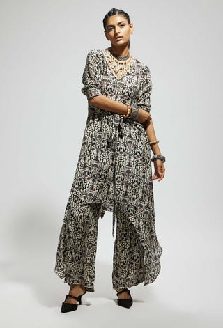 Sva By Sonam And Paras Modi White Jaal Print Front Tie Up Tunic And Pants available on indiaspopup