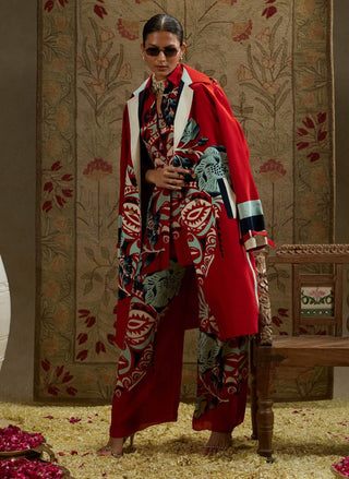 Red mask print trench coat