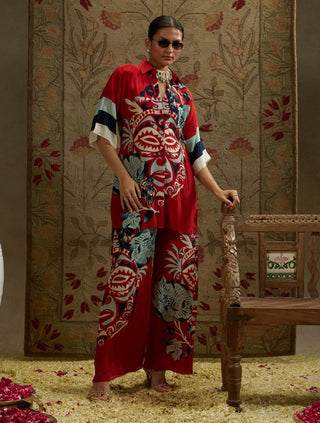 Sva By Sonam And Paras Modi Red Mask Print Tunic And Pants available on indiaspopup