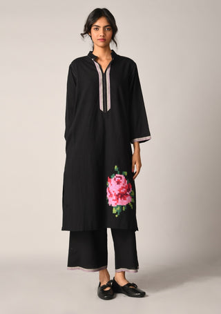 Ermanica black tunic and pant set