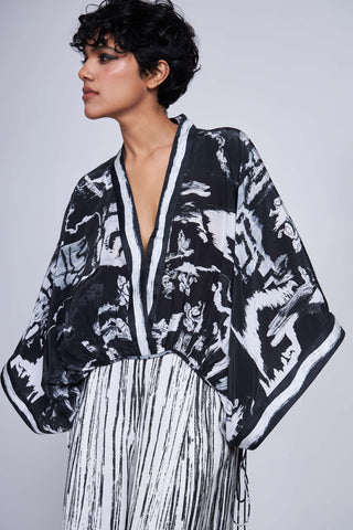 Advait-Black Printed Midori Kimono Top-INDIASPOPUP.COM
