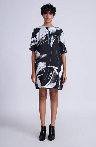 Advait-Black Printed Tazaki Shift Dress-INDIASPOPUP.COM