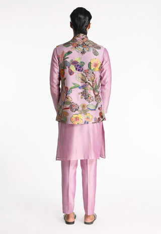 Conflux Lilac Bundi And Kurta Set by Aisha Rao Men, available on Indiaspopup.com