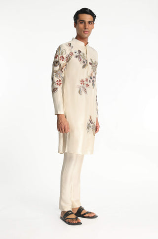 Zenith Ivory Kurta And Pant by Aisha Rao Men, available on Indiaspopup.com