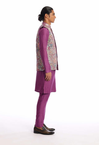 Aisha Rao Men-Heliotrope Purple Kurta And Bundi Set-INDIASPOPUP.COM