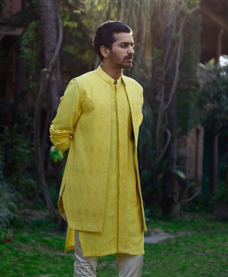 Juna Mahal Yellow Bundi Set by Ankit V Kapoor available on Indiaspopup.com