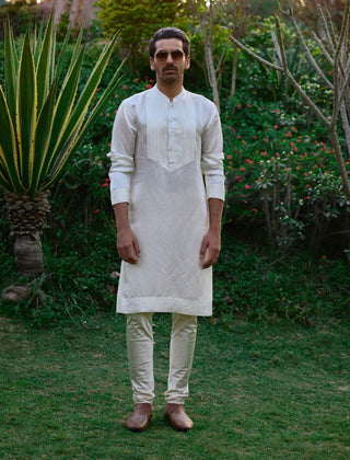 Gohar Orange Bundi And Off-White Kurta Set by Ankit V Kapoor available on Indiaspopup.com