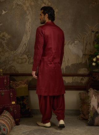 Shahgul maroon kurta set