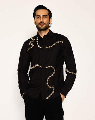 Orion black line shirt