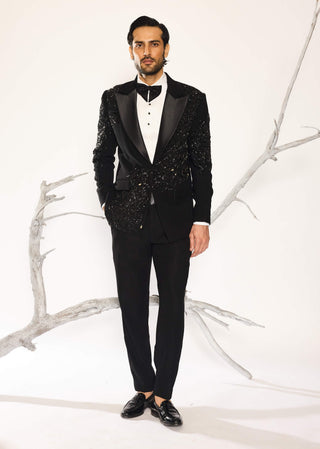 Cosmic drift tuxedo set