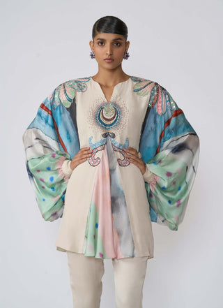 Adelina Off-White Kurta And Pant by Aisha Rao, available on Indiaspopup.com