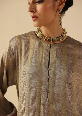 Gauhar silver kurta set