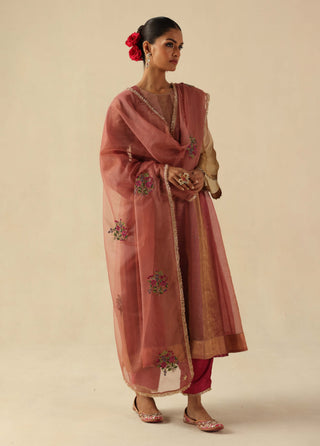 Rimjhim peach kalidar kurta set