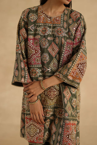 Olive-green manik kurta and pants