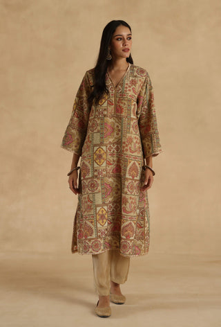 Ivory-pink tarini suit set