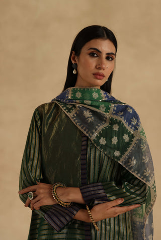 Green aalam kurta set