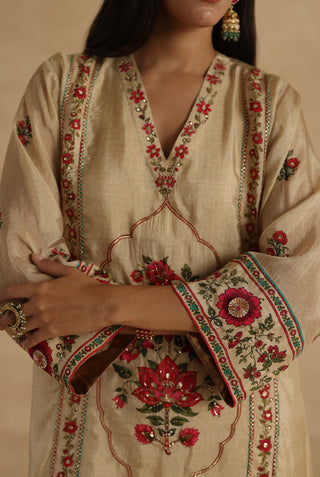 Beige bagh silk kurta set