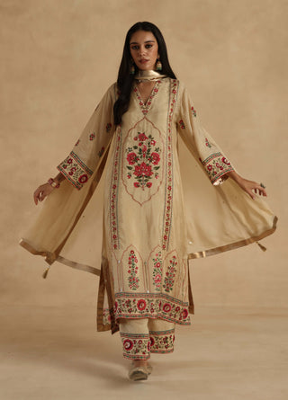 Beige bagh silk kurta set
