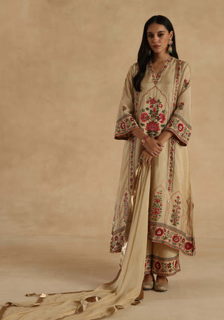 Beige bagh silk kurta set