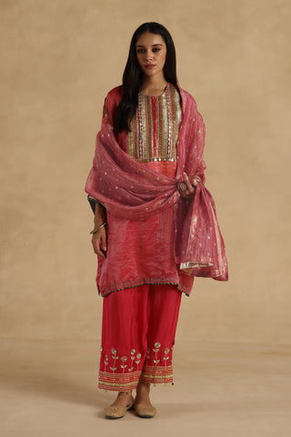 Pink bindiya kurta set