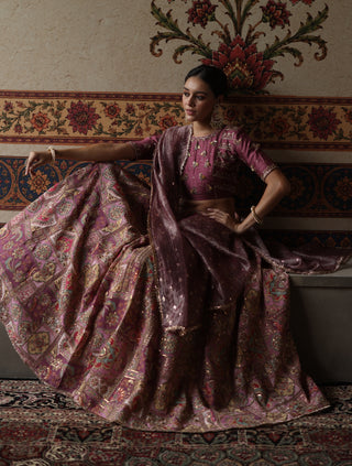 Plum kangna lehenga set