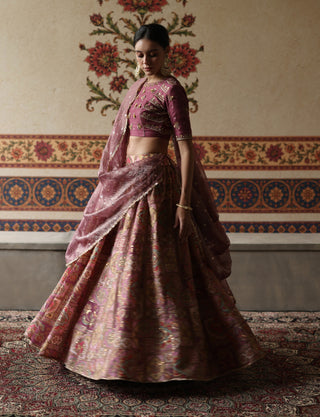 Plum kangna lehenga set