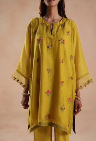 Yellow raina kurta set