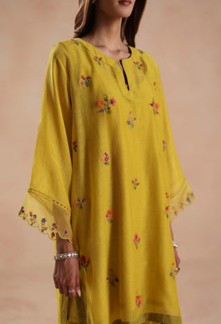 Yellow raina kurta set