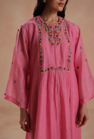 Pink jheel kurta set