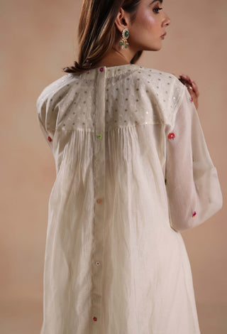 Ivory jheel kurta set