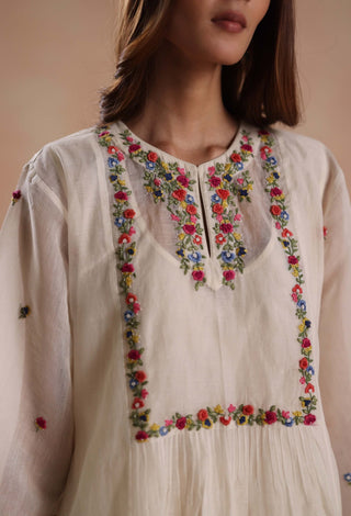 Ivory jheel kurta set