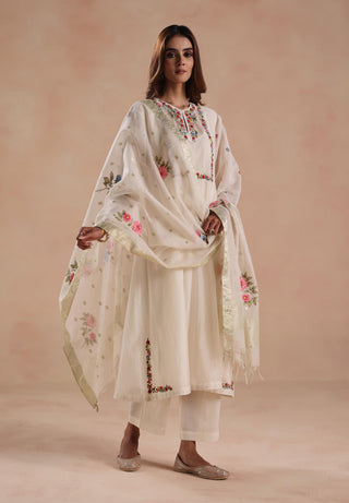 Ivory jheel kurta set