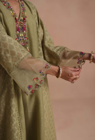 Green rua kurta set