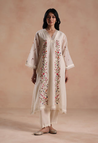 Ivory evara kurta set