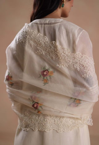 Ivory siara kurta set