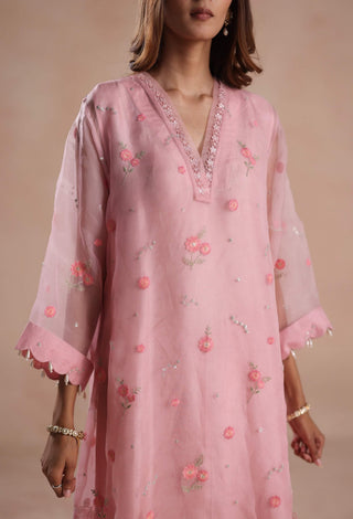 Pink sarina kurta set
