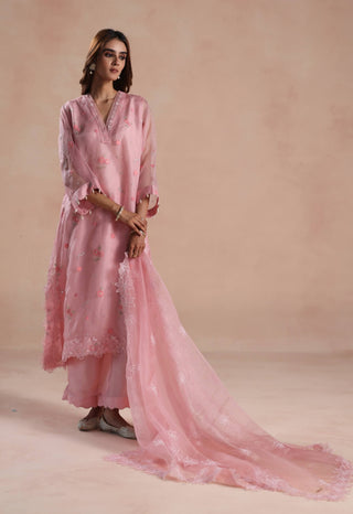 Pink sarina kurta set