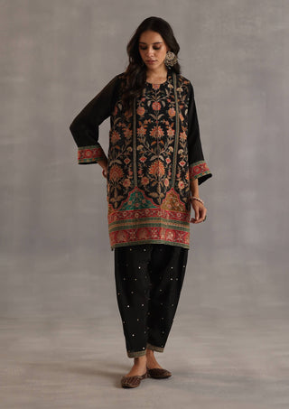 Yaman black kurta and salwar