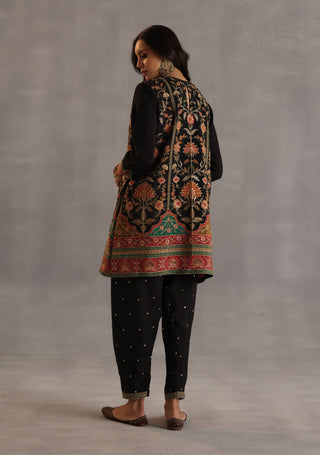 Yaman black kurta and salwar