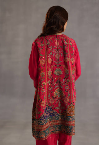 Yaman magenta kurta and salwar