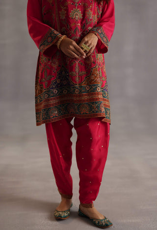Yaman magenta kurta and salwar