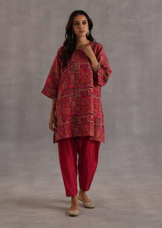 Raag magenta kurta and salwar