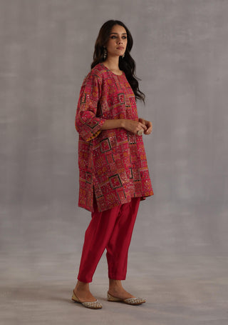 Raag magenta kurta and salwar