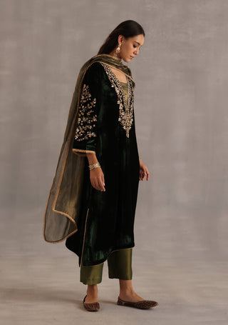 Minar bottle green kurta set