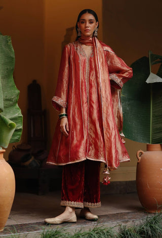 Raya Burnt Orange Kurta Set by Begum Pret available on Indiaspopup.com