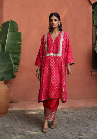 Faris Fuchsia Pink Phiran And Pants by Begum Pret available on Indiaspopup.com