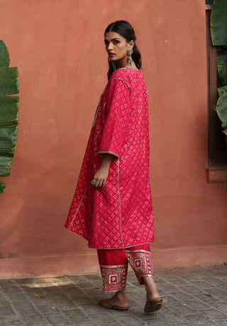 Faris Fuchsia Pink Phiran And Pants by Begum Pret available on Indiaspopup.com