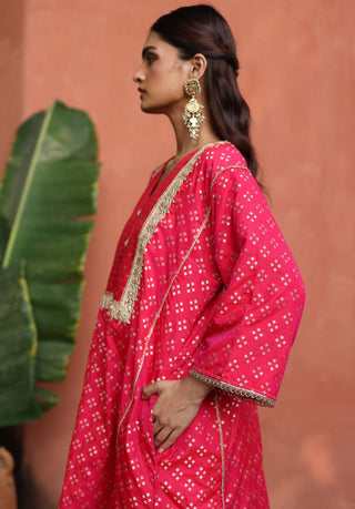 Faris Fuchsia Pink Phiran And Pants by Begum Pret available on Indiaspopup.com