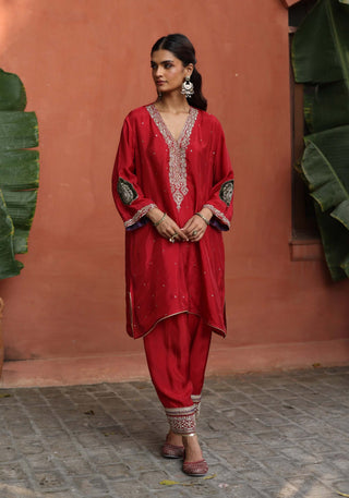 Nazira Red Kurta Set by Begum Pret available on Indiaspopup.com