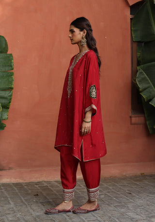 Nazira Red Kurta Set by Begum Pret available on Indiaspopup.com